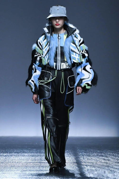 聚焦 滴水穿石,初心如磐 江西服裝學院2021中國國際大學生時裝周演繹 卅之舞